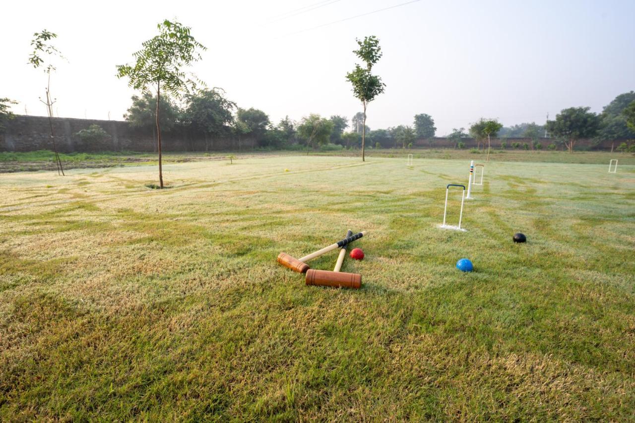 Tree Of Life Ecotainers Agra Hotel Agra  Exterior foto