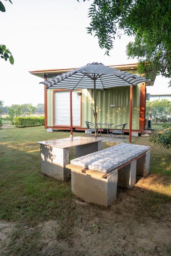 Tree Of Life Ecotainers Agra Hotel Agra  Exterior foto